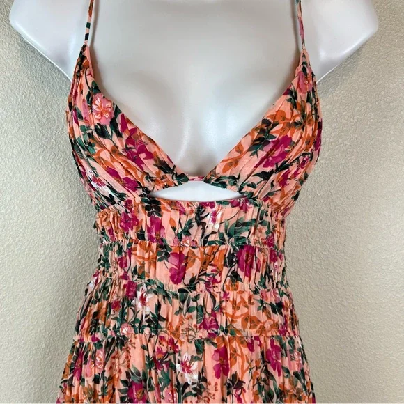 ASTR the label tropics plunge maxi dress in peach fuchsia floral - Picture 6 of 12